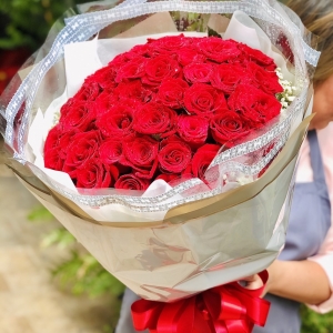 ช่อ L 006 Scarlet Forever Bloom