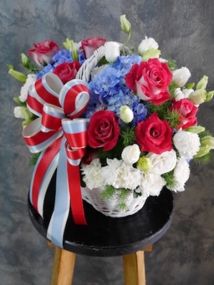 กระเช้า 036 Royal Scarlet Basket