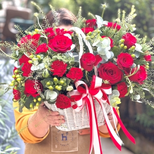 กระเช้า 006 Red Velvet Celebration Basket
